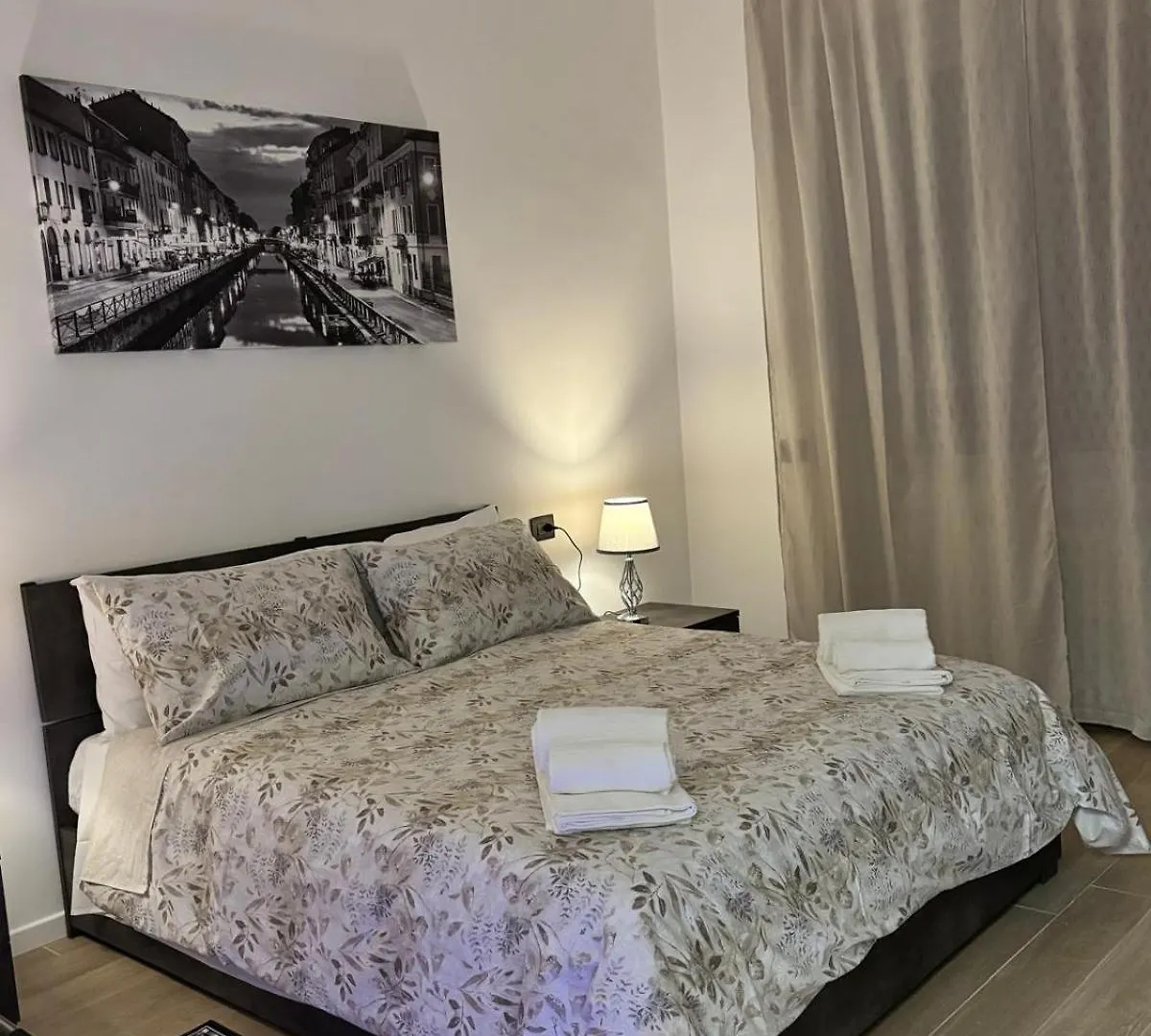 Oda ve Kahvaltı B&B Certosa Fiera Milano