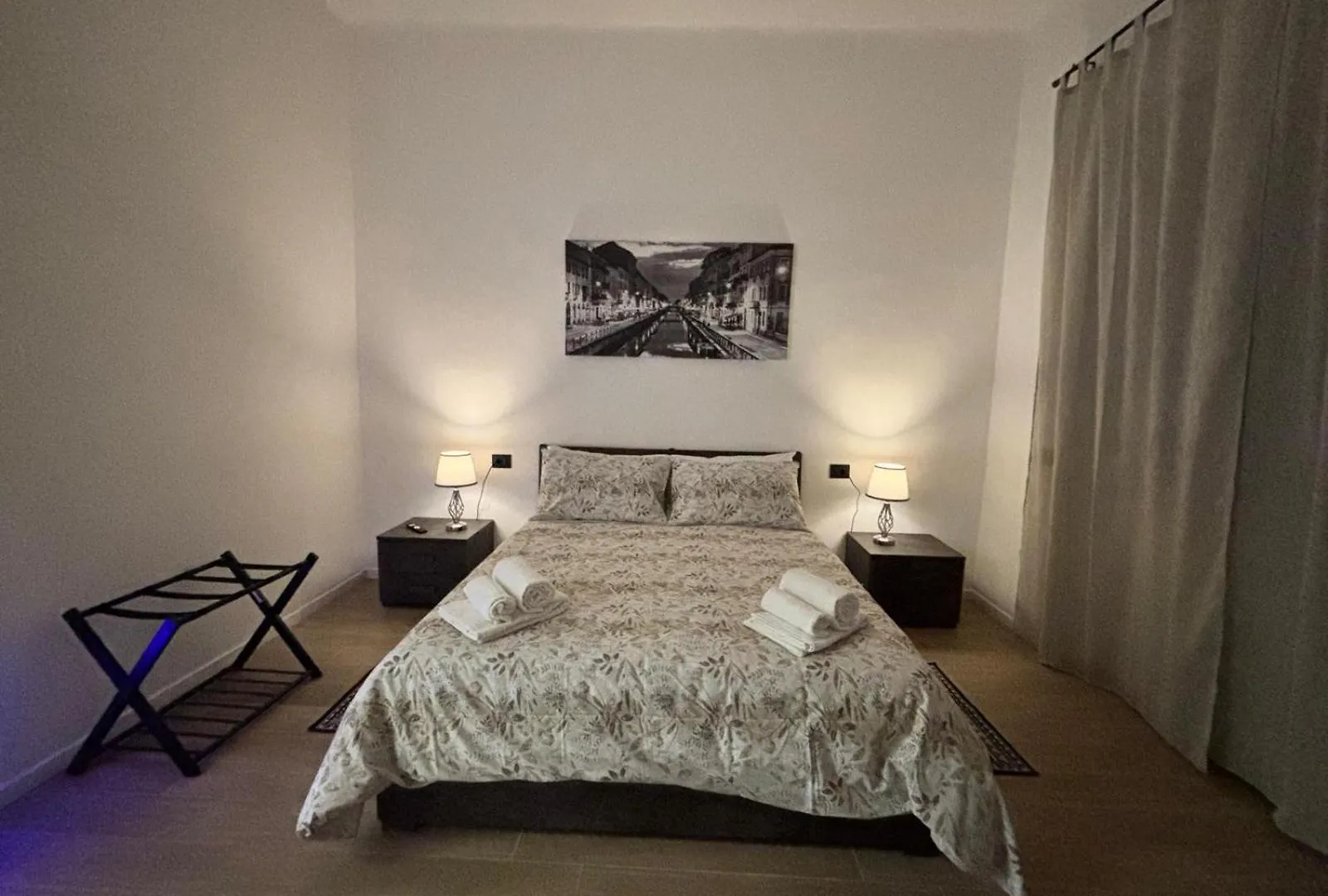 B&B Certosa Fiera Milano İtalya