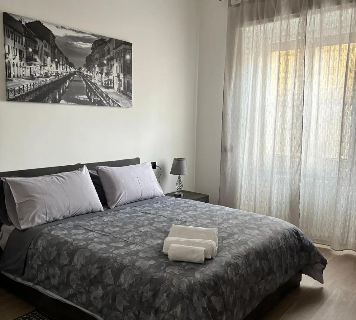 B&B Certosa Fiera Milan